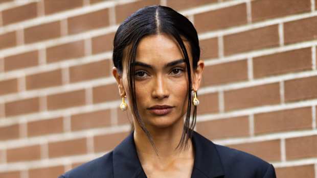 Kelly Gale